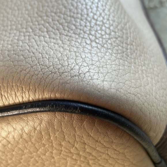 Dooney and Bourke Vintage Teton bag- Exquisite! Bone, Navy and Brown - Picture 15 of 17